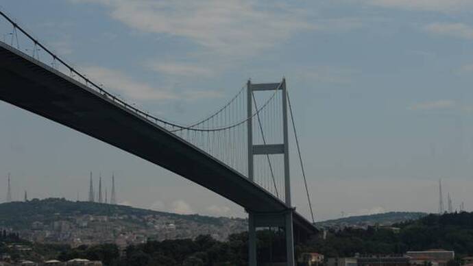 Istanbul - A Cruise on the Bosphorus