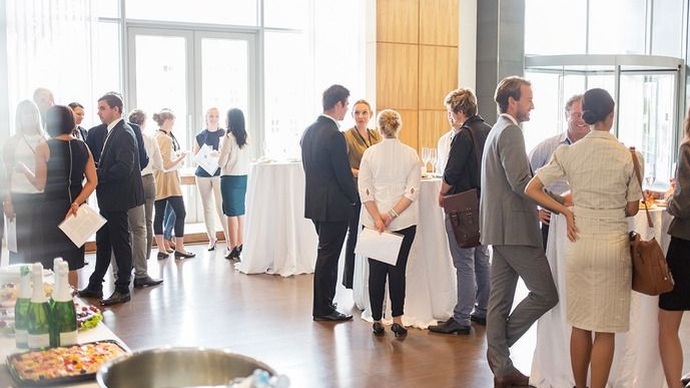 Learning to Network: 21 Tips for Successful Networking