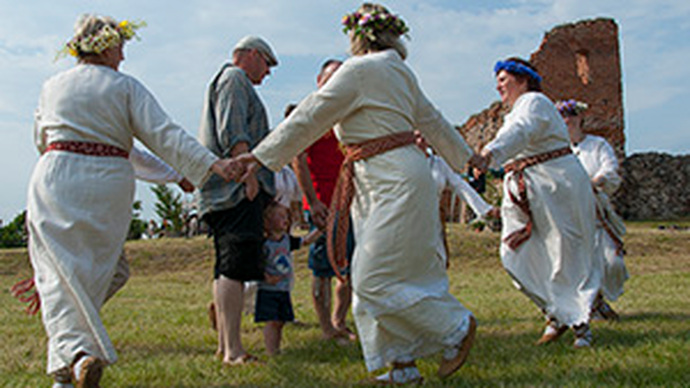 Great Latgalian Market 2013 at Ludza Castle Mound